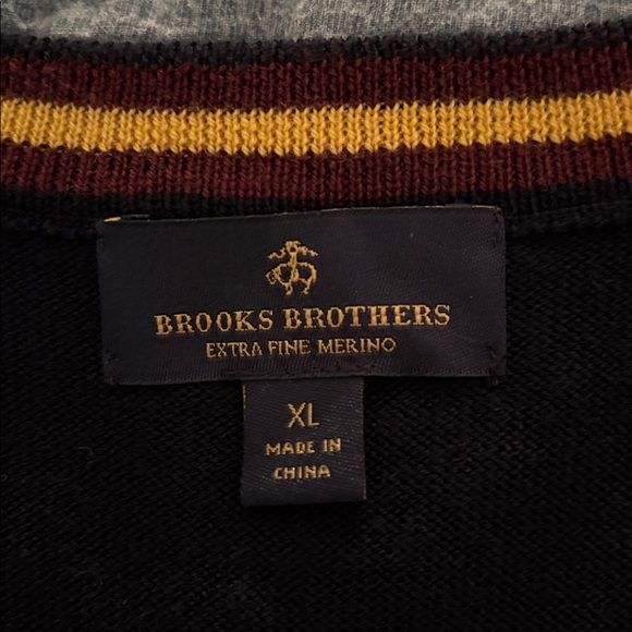 Men’s Brooks Brothers V-neck sweater size XL - Picture 5 of 6